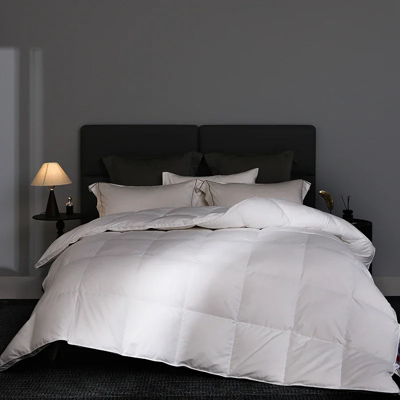 

Luxury King Size Down: 95% Siberian Goose Down - Perfect for Master Suite, Wrinkle-Free