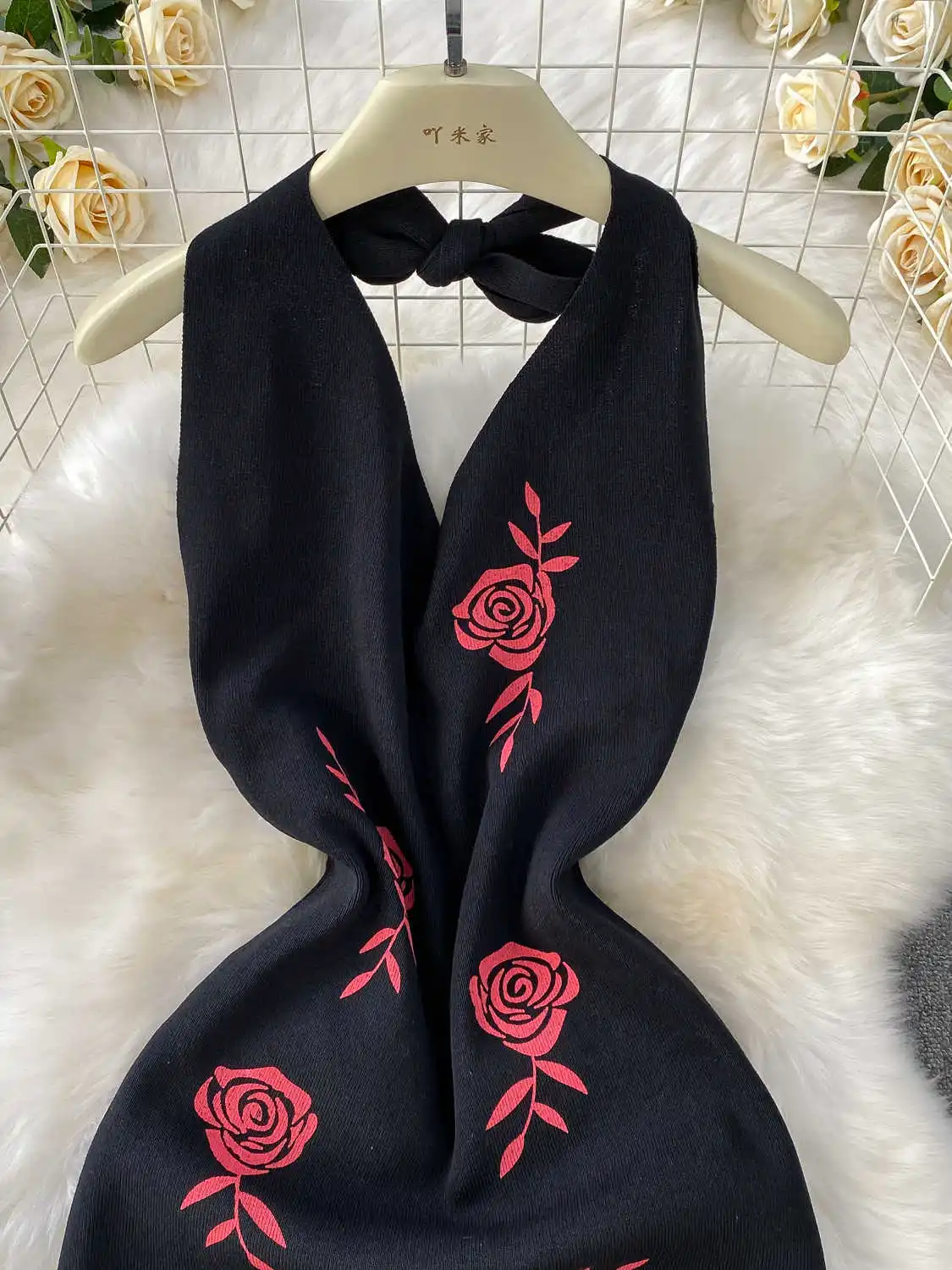 ผู้หญิงสีดํา Goth หรูหราชุดวินเทจสไตล์จีนชุดยาวกับ Slit V คอ One Piece Frocks Y2k Emo 2000s เสื้อผ้าฤดูร้อน