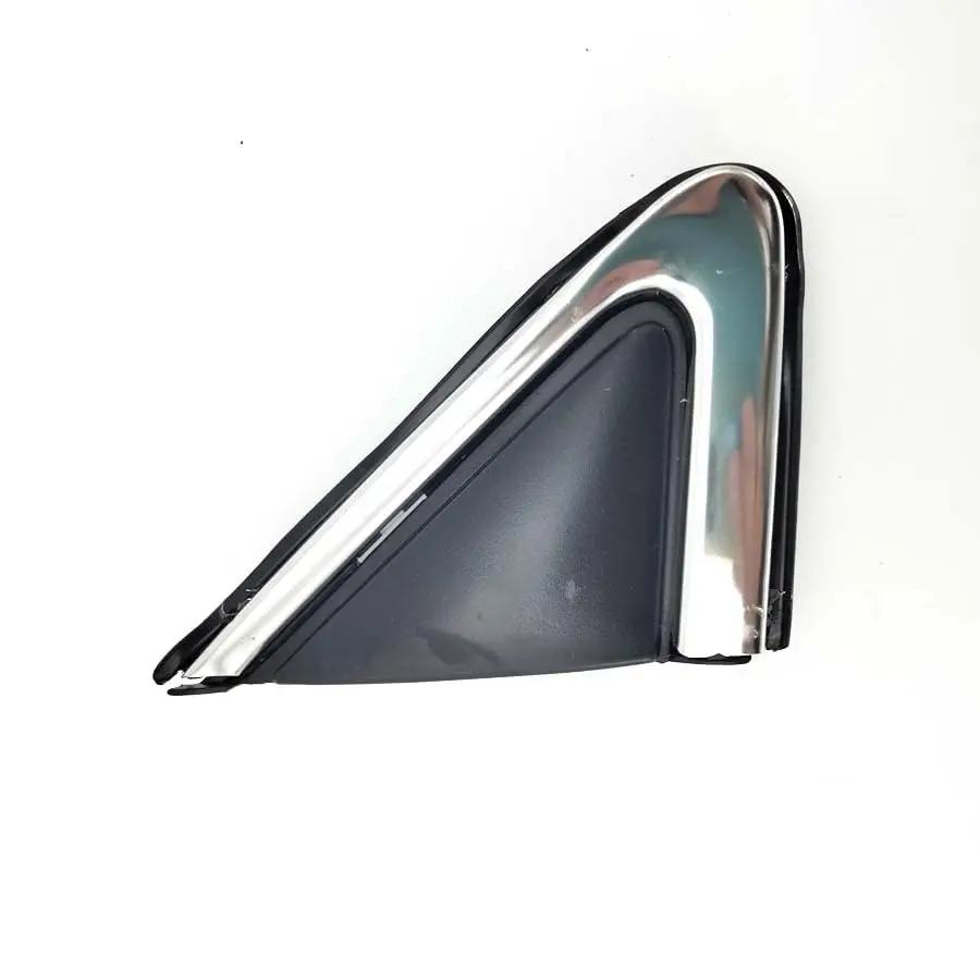 

Накладка на угол правой пассажирского окна для Nissan Sentra 2013-2019 96318-3sg0a