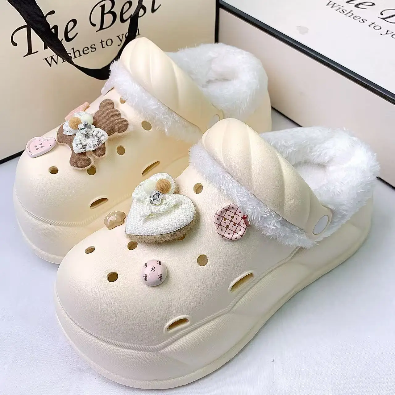 Exquisite and Fashionable Autumn and Winter Furry Slippers for Women, Plush Clogs with Bear and Heart Design, Thick-Soled, Non-Slip, Elevated, Soft and Comfortable view 3
