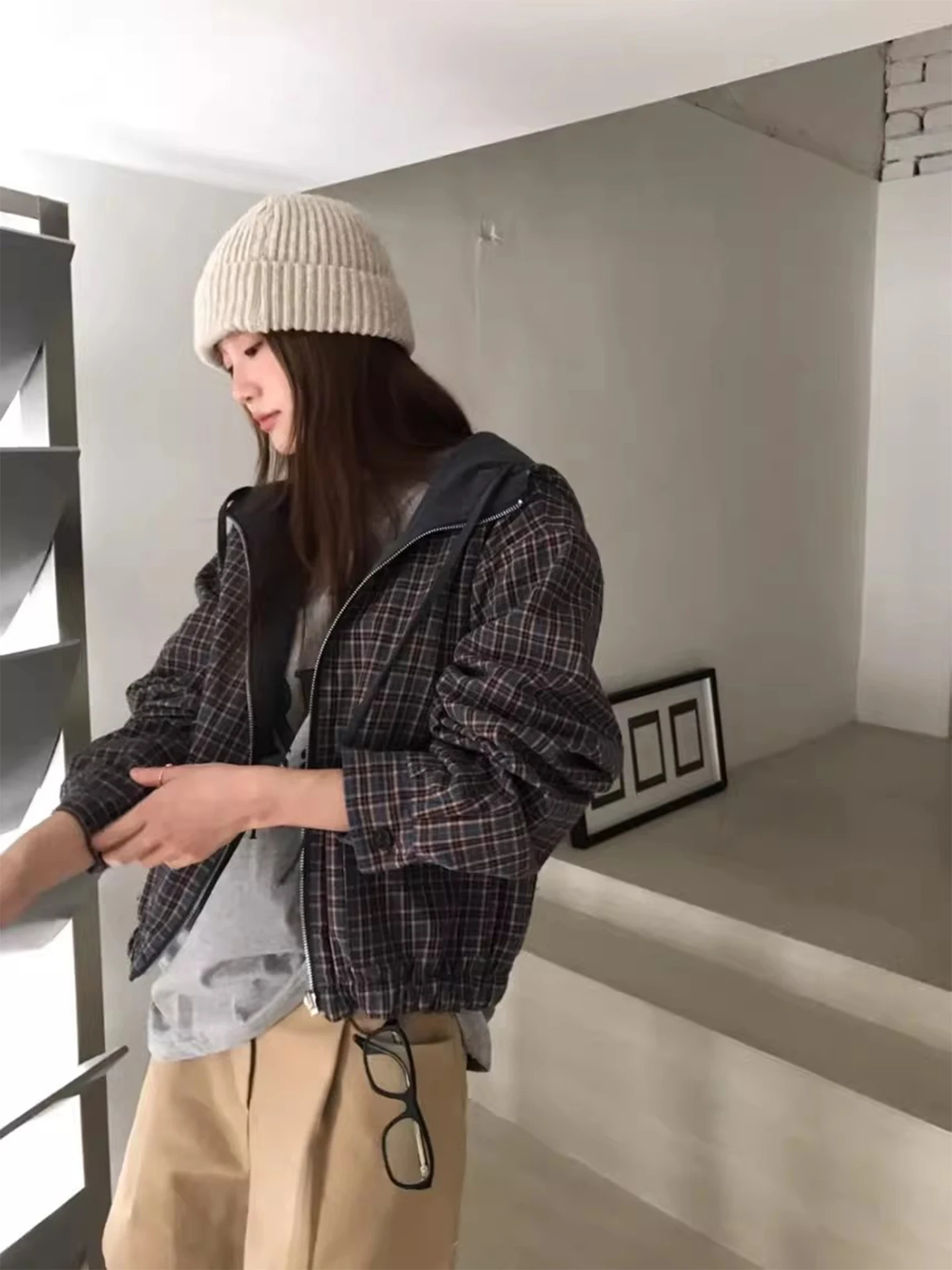 Retro anti-envelhecimento xadrez com capuz jaet feminino dupla face usar dstring ort solto outerwear fibra de poliéster longo sve