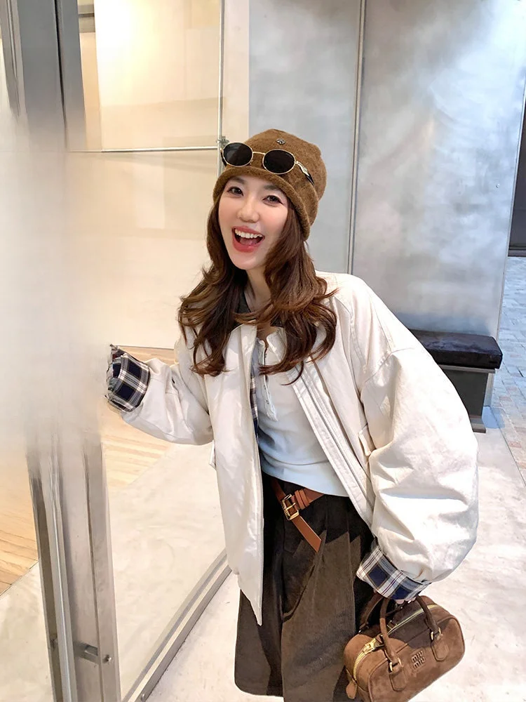 

Rebellious Big Sister 95% down White Duck down Plaid Fur Collar Puffer Jacket Casual Style Standard Fit Ladies Coat