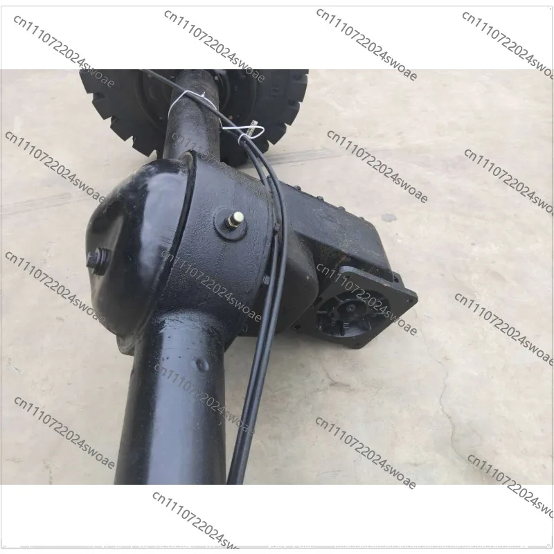 Electric four-wheel rear axle assembly AC motor drive rear axle suspension load rear axle tire