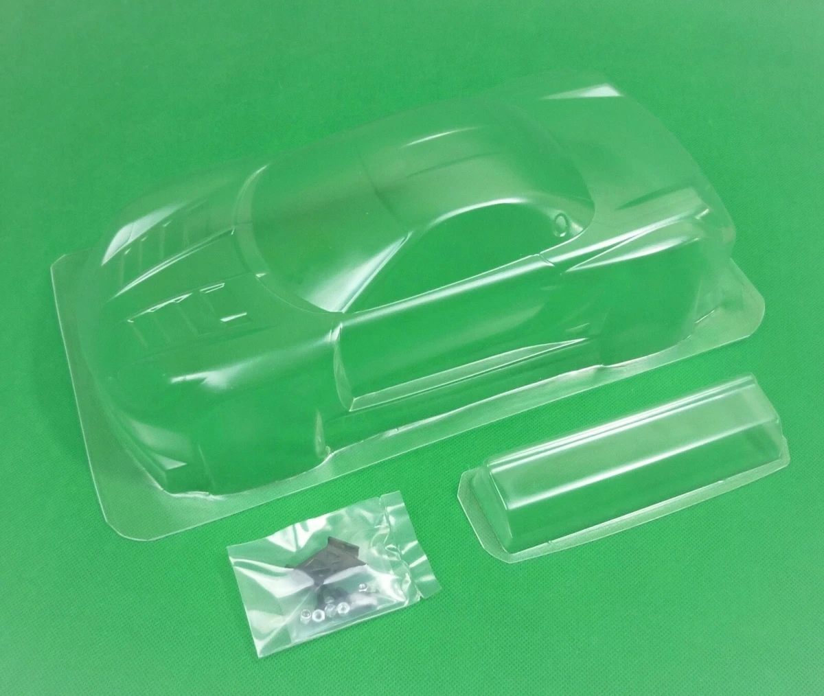 

Прозрачный корпус из поликарбоната в масштабе 1:12, подходит для мини-шасси Tamiya 210 мм.