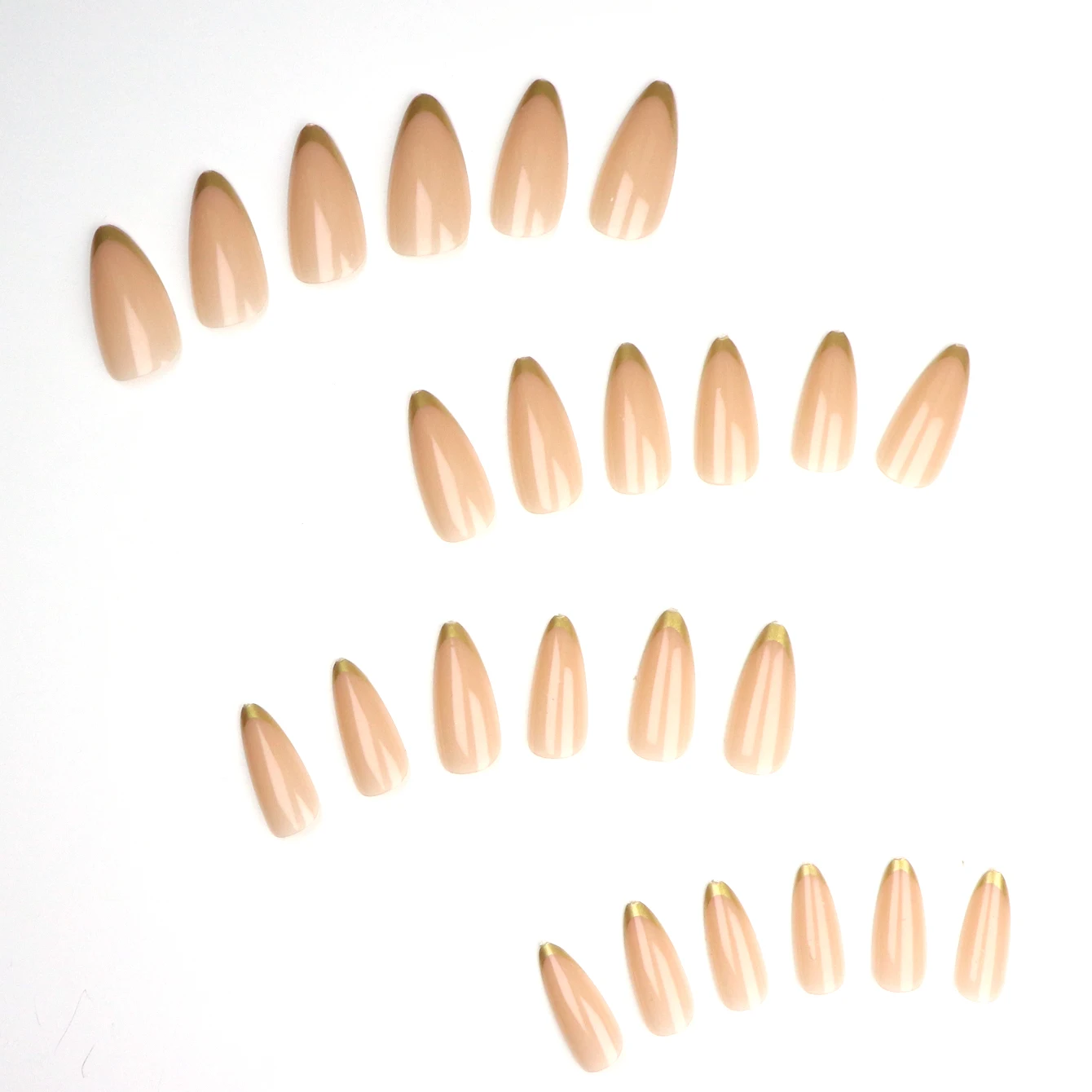 24-teiliges Künstliches Nagelset „Upgrade Your Look With Golden Edge Mandel“, vollständige Abdeckung, 1 Nagelfeile und 1 Nagelkleber-Aufkleber-Set für Nägel