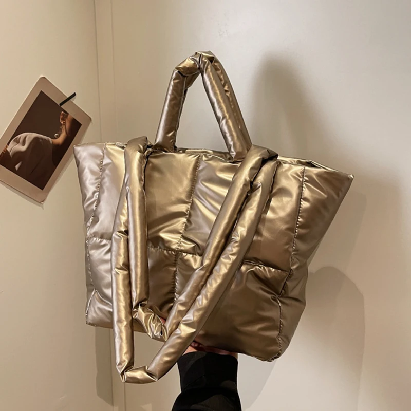 PU di Colore Solido 2024 di Vendita Caldo Tote Bag delle Donne di Grande Capacità Della Chiusura Lampo Versatile Borsa a Tracolla di Modo Morbido Semplice Borsa Alla Moda