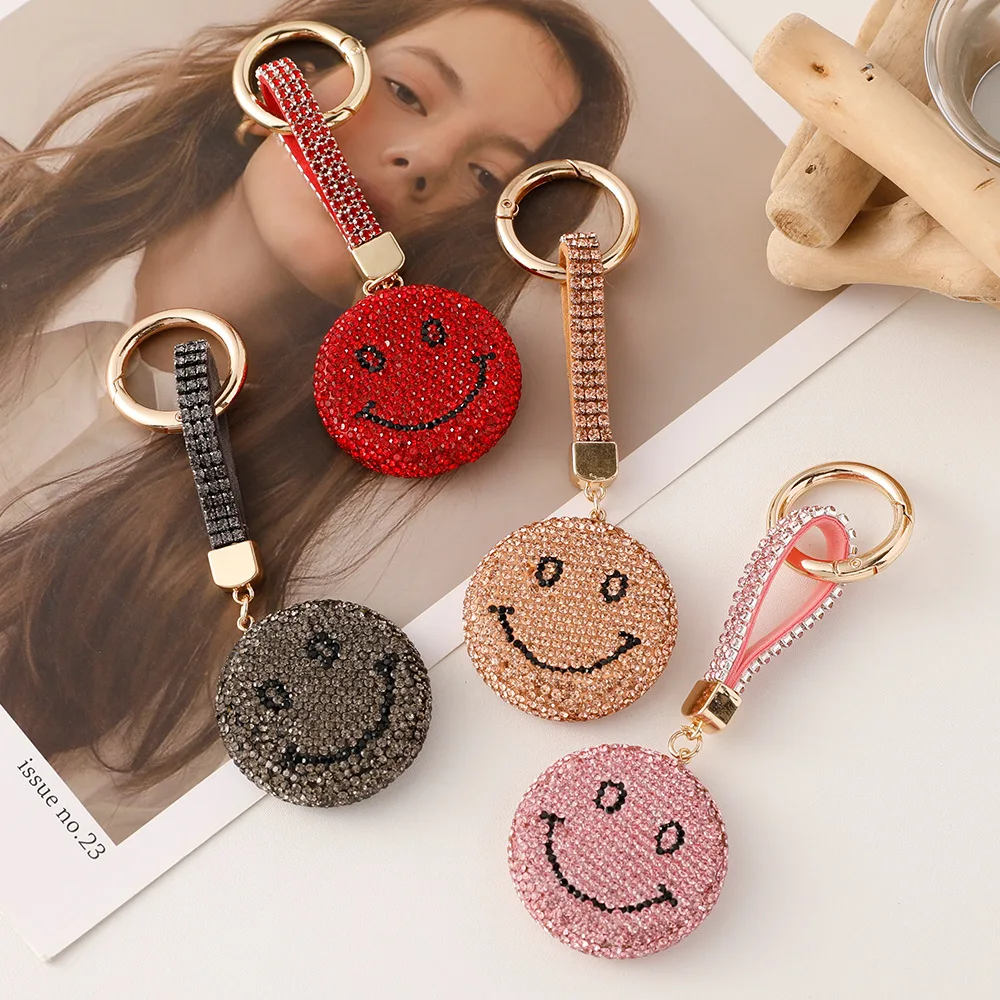 Korean Version of Cute Rhinestone Smile Keychains Happy Personality Car Keyrings Women Bag Charm Pendant Fashion Key Chain Rings