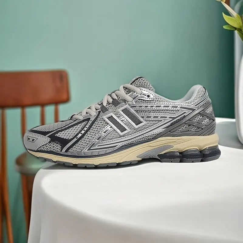 

Durable shock-absorbing casual sports shoes, casual couple sports versatile, soft-soled men's and women's sneakers