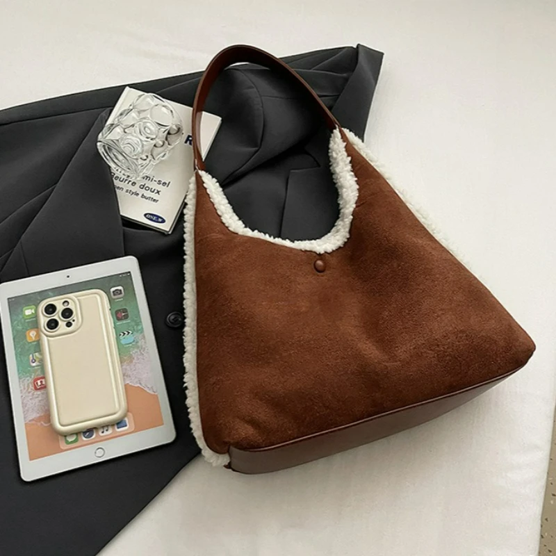 

Fashion Women Tote Bags Unique Design Simple Casual Shoulder Bags Autumn Winter Comfortable and Versatile Texture Commuting Bag