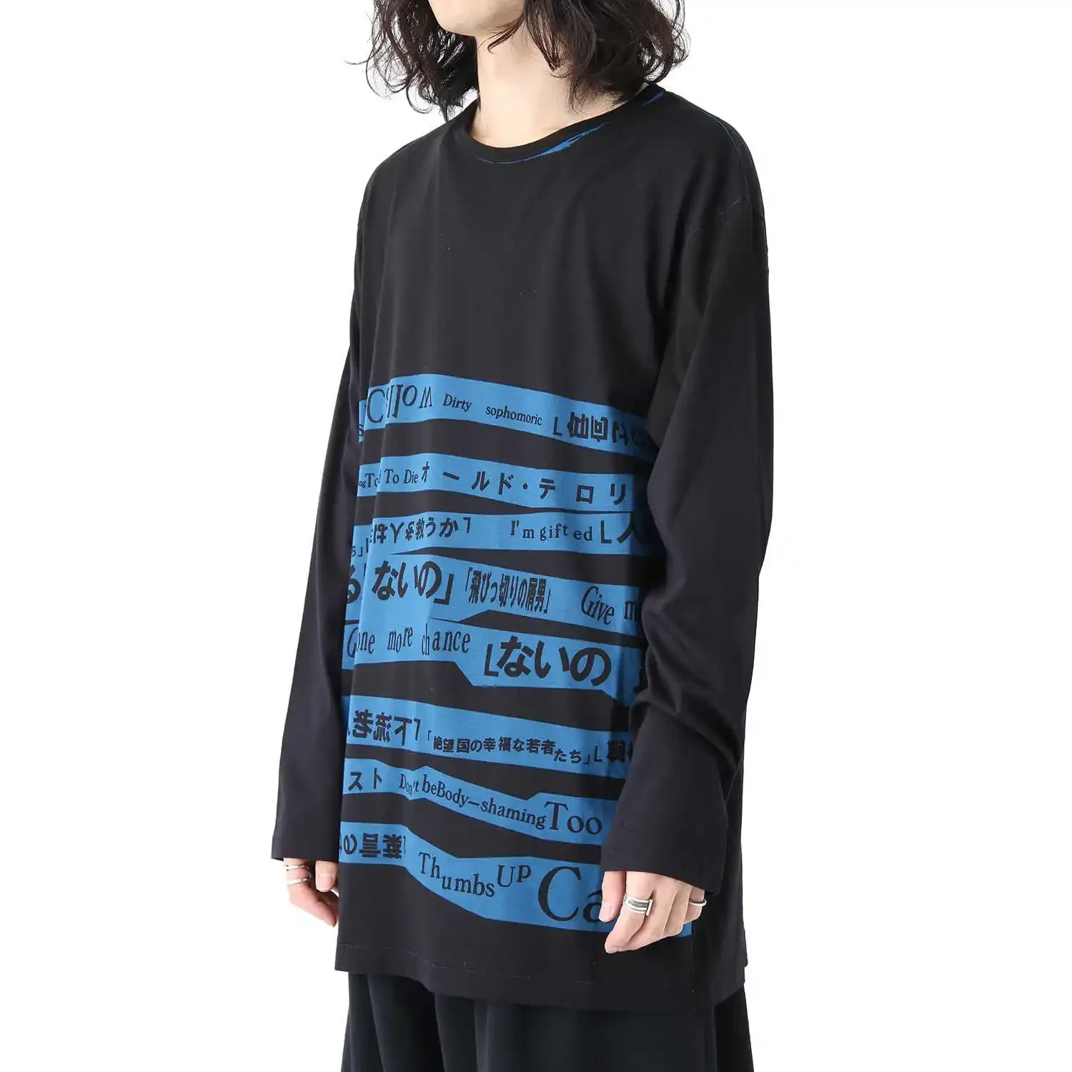 YOJI OOAK غير منتظم أبيض وأسود مطبوعة الكتاب المقدس شعار مطبوع رقبة مستديرة تي شيرت رجالي بأكمام طويلة أبيض وأزرق #2