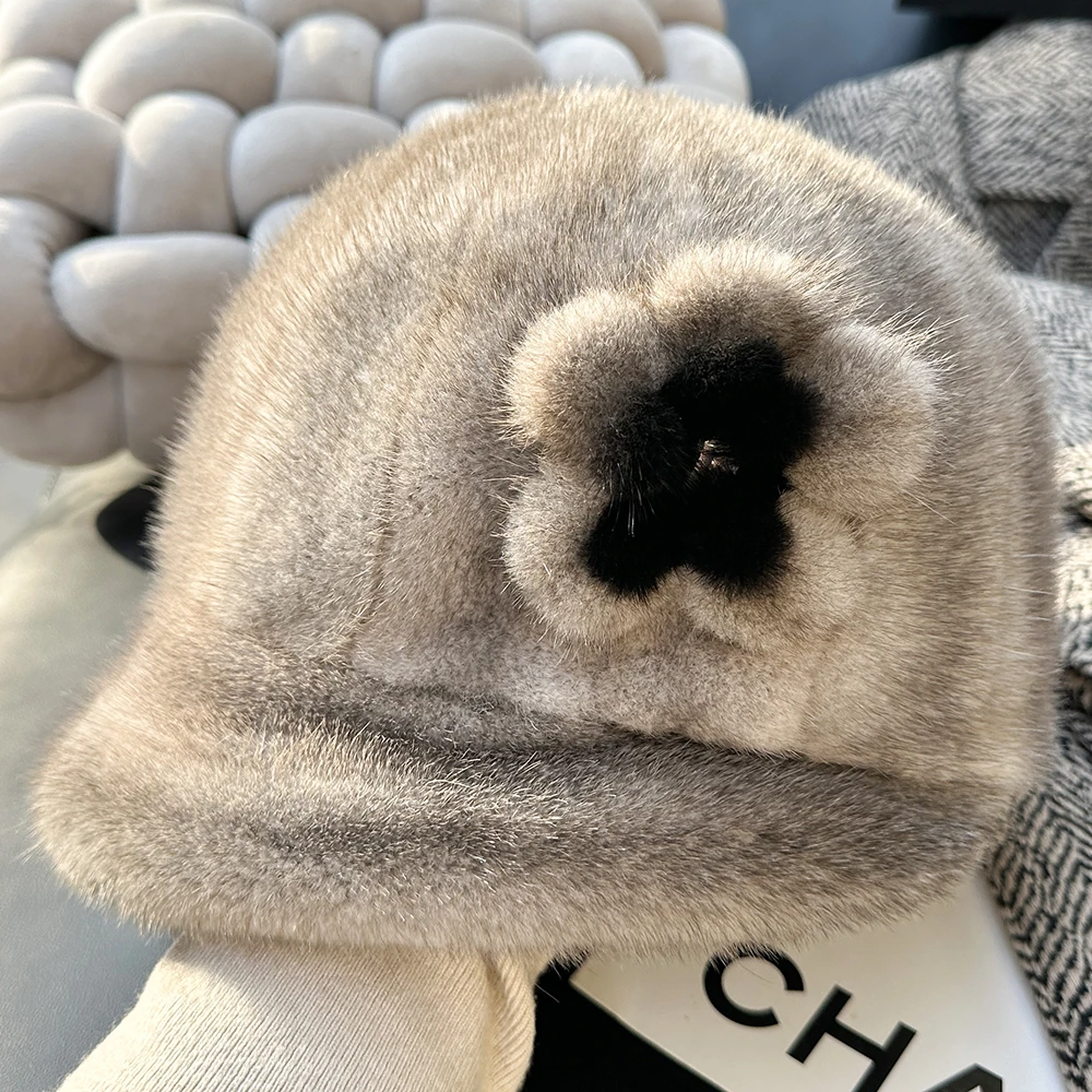

Winter Real Mink Fur Hat for Women Genuine Warm Natural Quality Fashiona Outdoor Cap for Ladie Full Pelt Genuine Mink Fur Cap