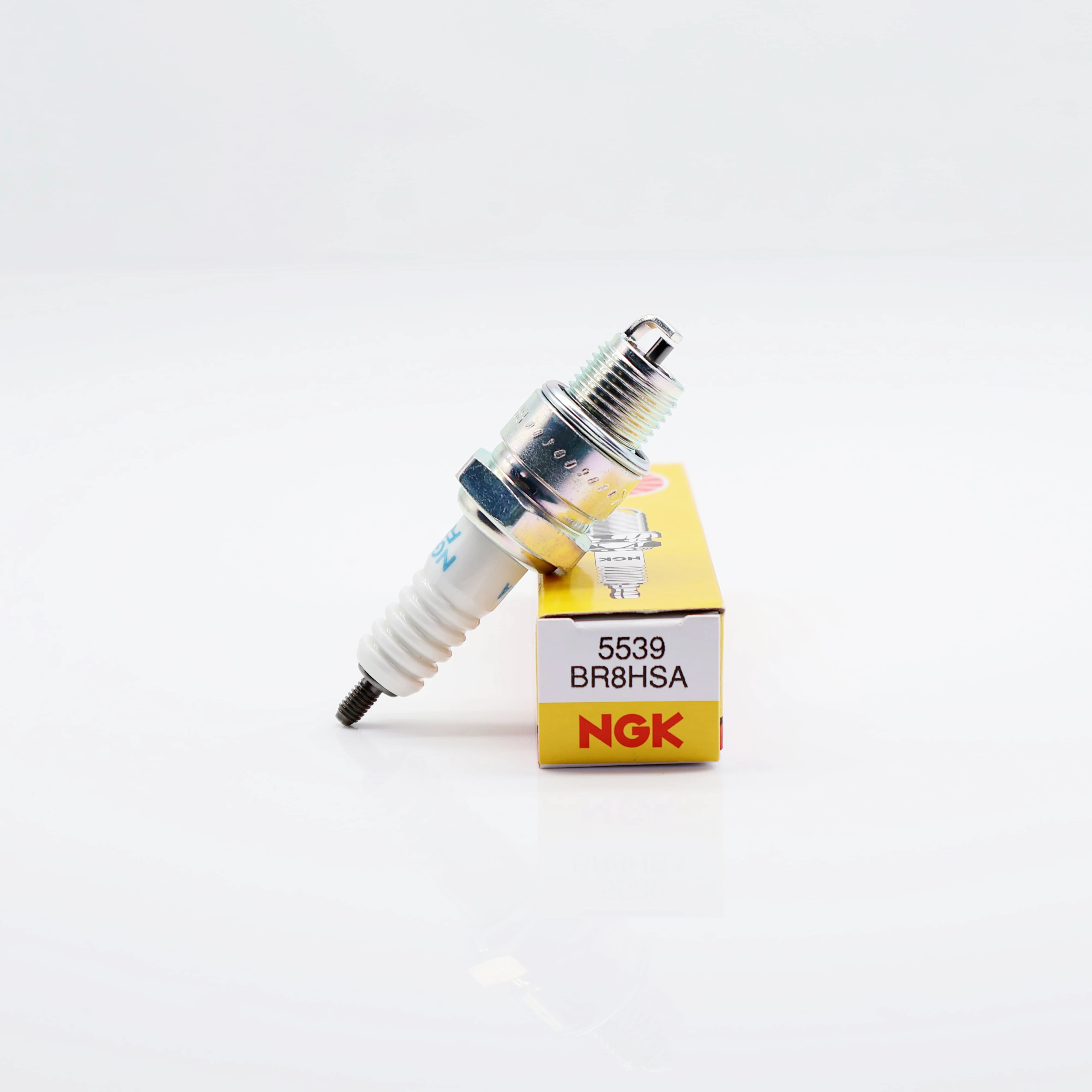 NGK Nickel Spark Plug BR8HSA 5539 Original Genuine Product for HONDA OEM:980765871G,980765871G00,980765871G01,980765872G