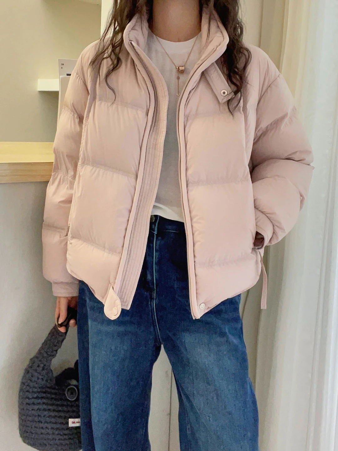 

Retro Collar White Duck down Puffer Jacket Women's Winter Fashion Bread Coat Outerwear Loose Fit Warmth Long Sleeve Zipper
