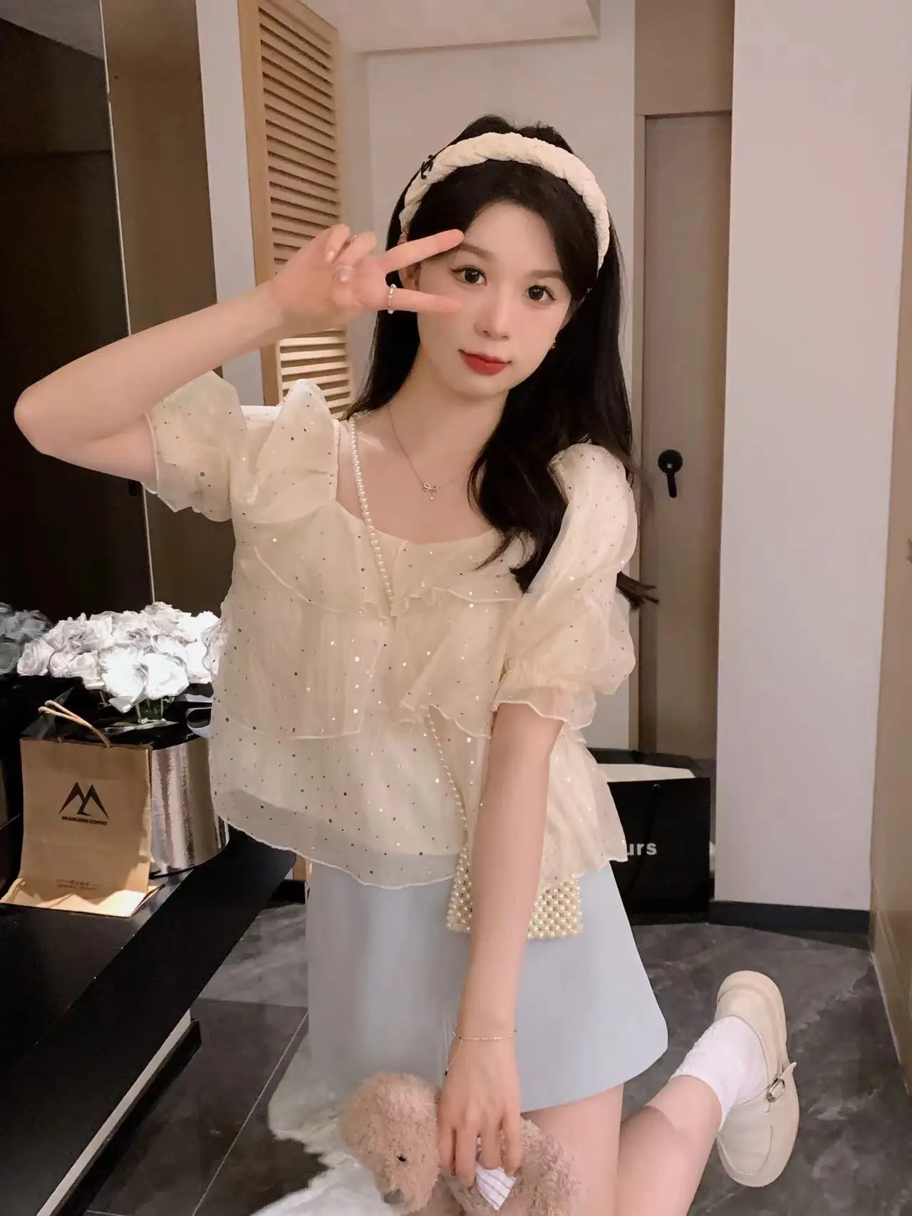 

Женская свободная футболка Anli Sweet с рюшами, на одно плечо, с пайетками, многослойная, с квадратным вырезом, из полиэстера