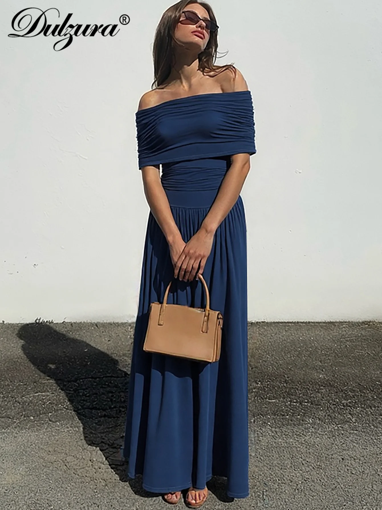 เดรสยาวทรงเข้ารูป ดีไซน์เปิดไหล่ ไร้แขน ผ้าจับจีบ แต่งระบาย ดีไซน์เซ็กซี่ หรูหรา เหมาะสำหรับงานปาร์ตี้ คลับ งานพรอม เสื้อผ้าฤดูร้อน