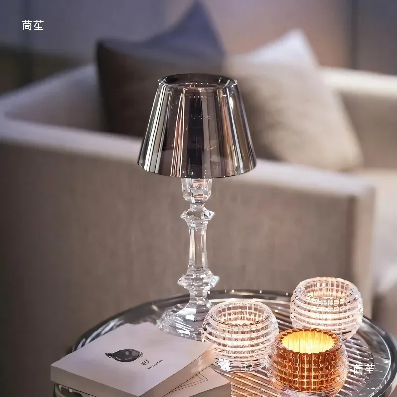 French Style Crystal Glass Candle Holder Luxury Table Lamp for Home Decor Romantic Dinner Atmosphere Ornament Gift for Living