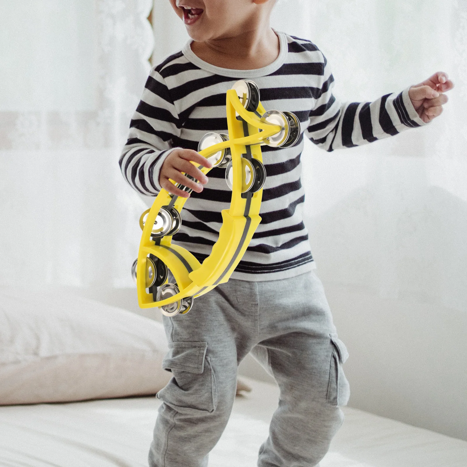 

Handheld Tambourine Premium Plastic Metal Material Portable Percussion Instrument Party Supply Kids Music Instruments for Adults