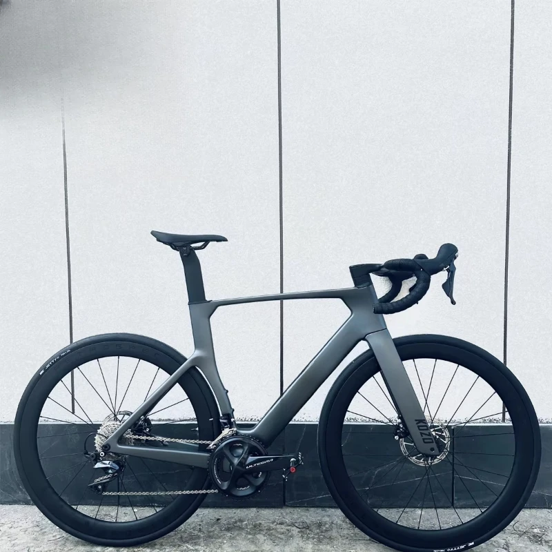 

Factory Direct Top Quality 100% Taiwan Carbon Fiber Aero Road Bike Hydraulic Disc Brake Lightweight Racing Bike OEM