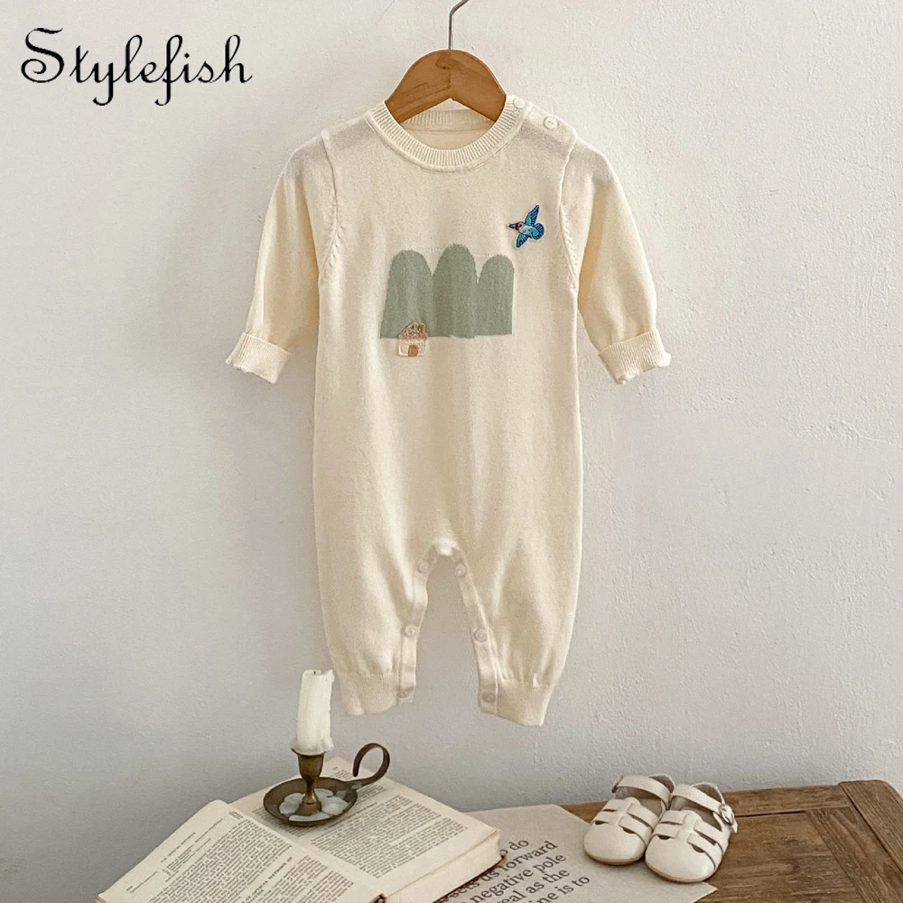 Autumn new 0-3 year old baby clothing for boys and girls, versatile knitted jacquard bird long crawling clothes