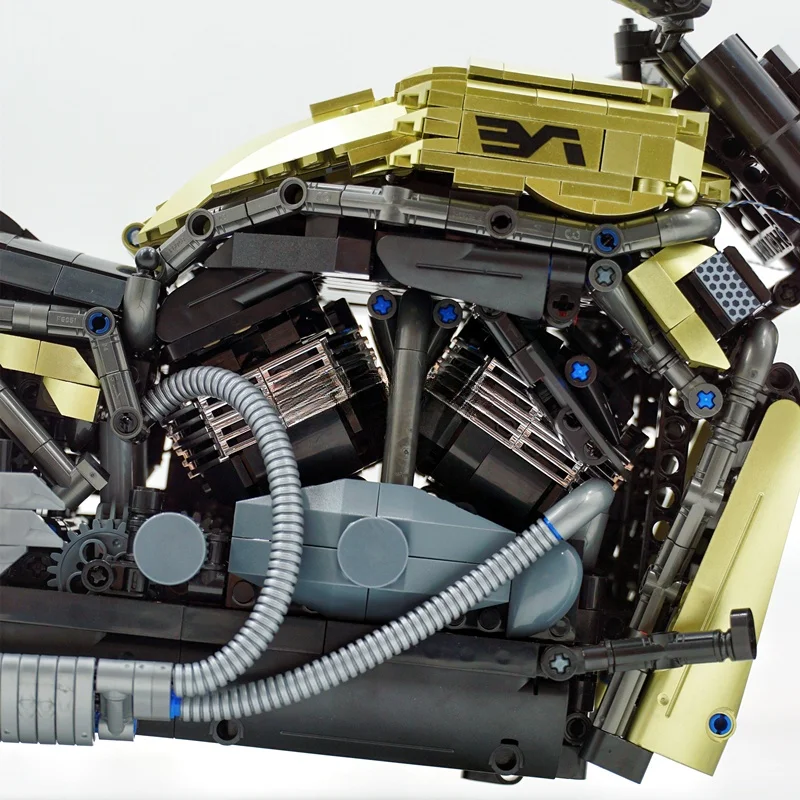 

Technical City 672110 MOC Vintage Harleyed Motorcycle Sports Car Building Blocks Motorbike DIY Bricks Toys Boys Chrismas Gifts