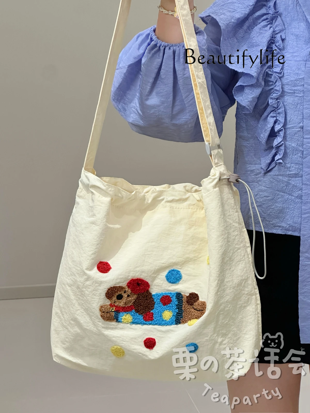 Cute cartoon versatile shoulder bag canvas bag, large-capacity casual messenger bag for women