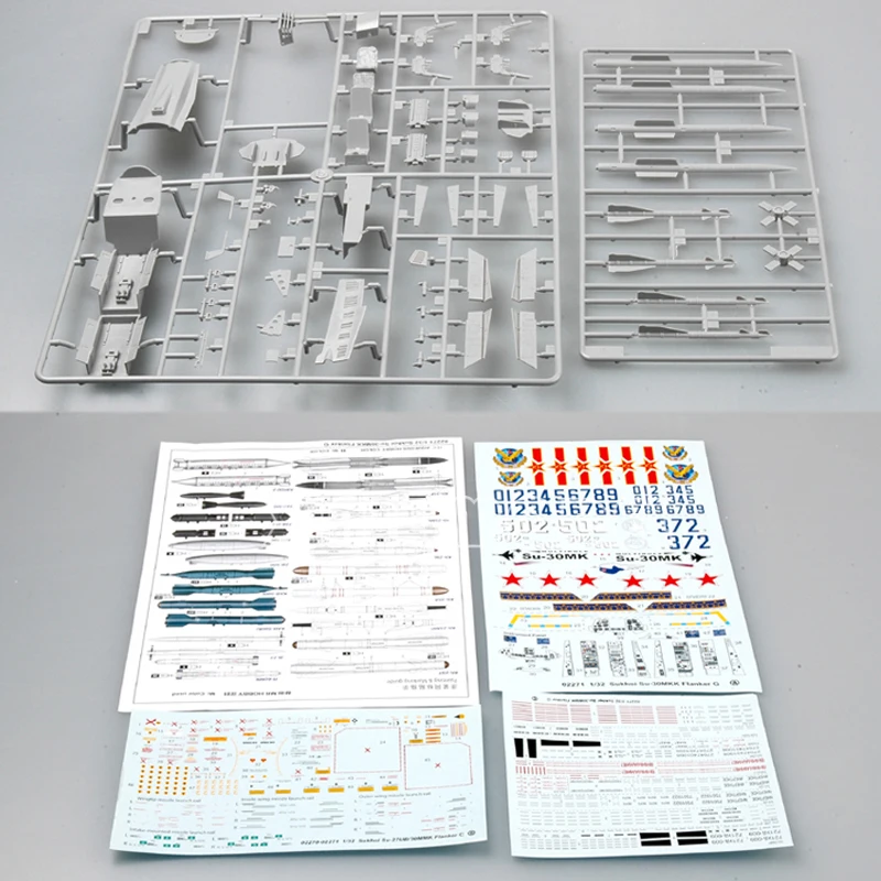 عازف البوق 02271 سوخوي Su-30 MKK Flanker-G مقاتلة 1/32 نموذج طائرة عدة