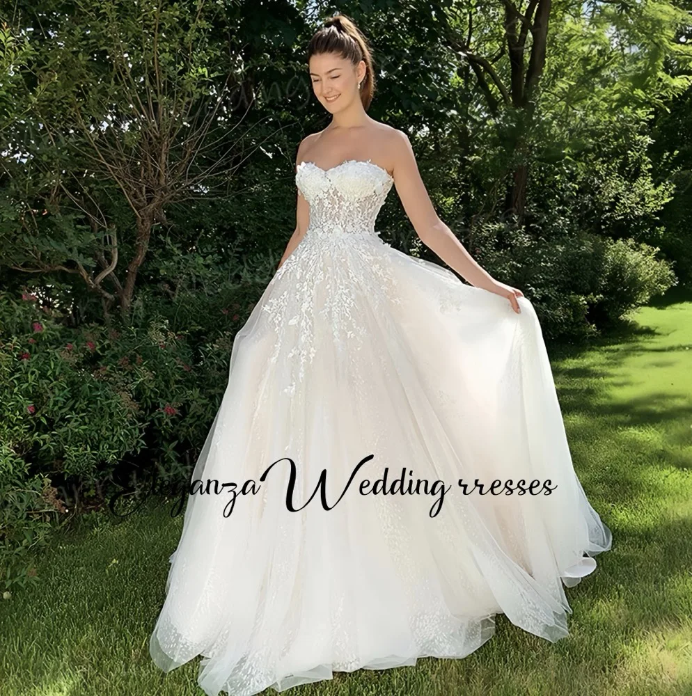 Customized Exquisite A Line Women's Wedding Dresses Classic Lace Appliques Bride Gowns Sleeveless Backless Vestidos De Novia