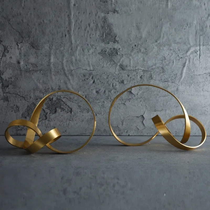 Creative Gold Crafts Knot Golden Line Hollow Out Figurine Metal Winding Rope Decorative Figurines Home Decoration Accessories