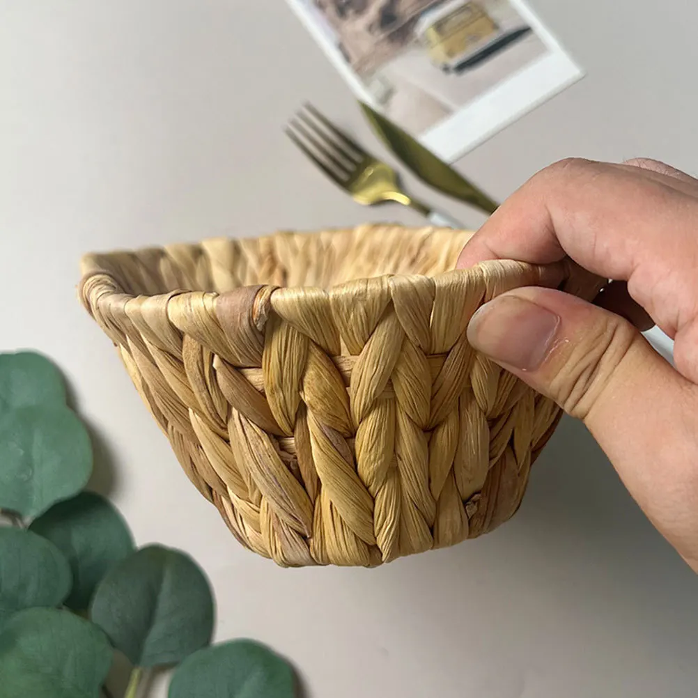 

Woven Basket Rustic Bread Fruit Snacks Storage Organizer Kitchen Decorative Tray Desktop Holder