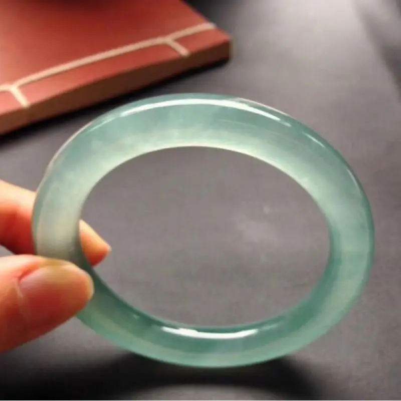 

Round bar emerald bracelet, ice light green water foam jade bracelet.