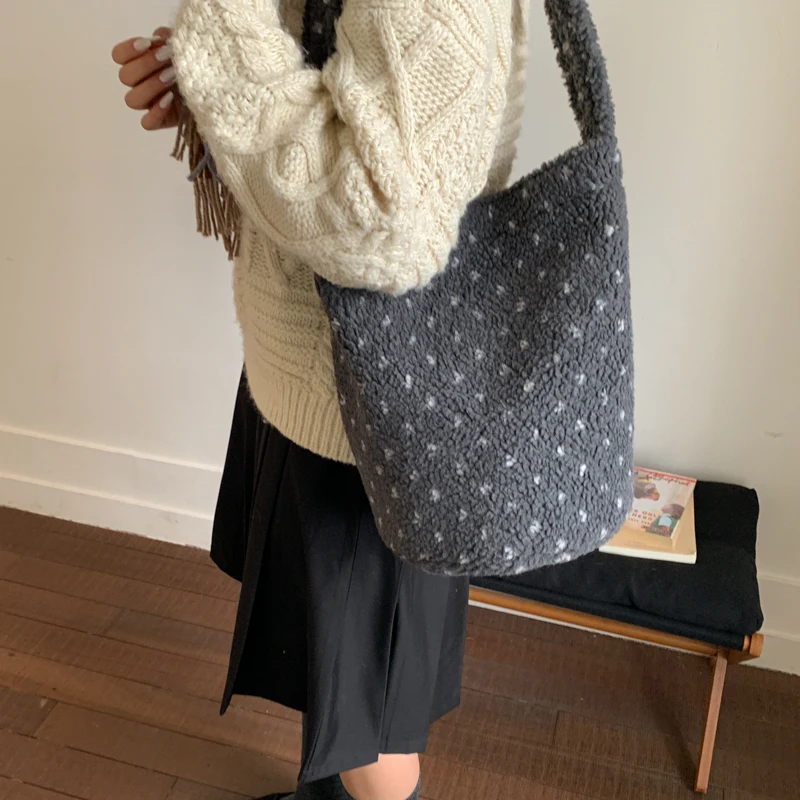 حقائب كتف حلوة للنساء لطيف أفخم الخريف والشتاء 2026 موضة جديدة متعددة الاستخدامات حقائب يد نسائية ذات سعة كبيرة #4