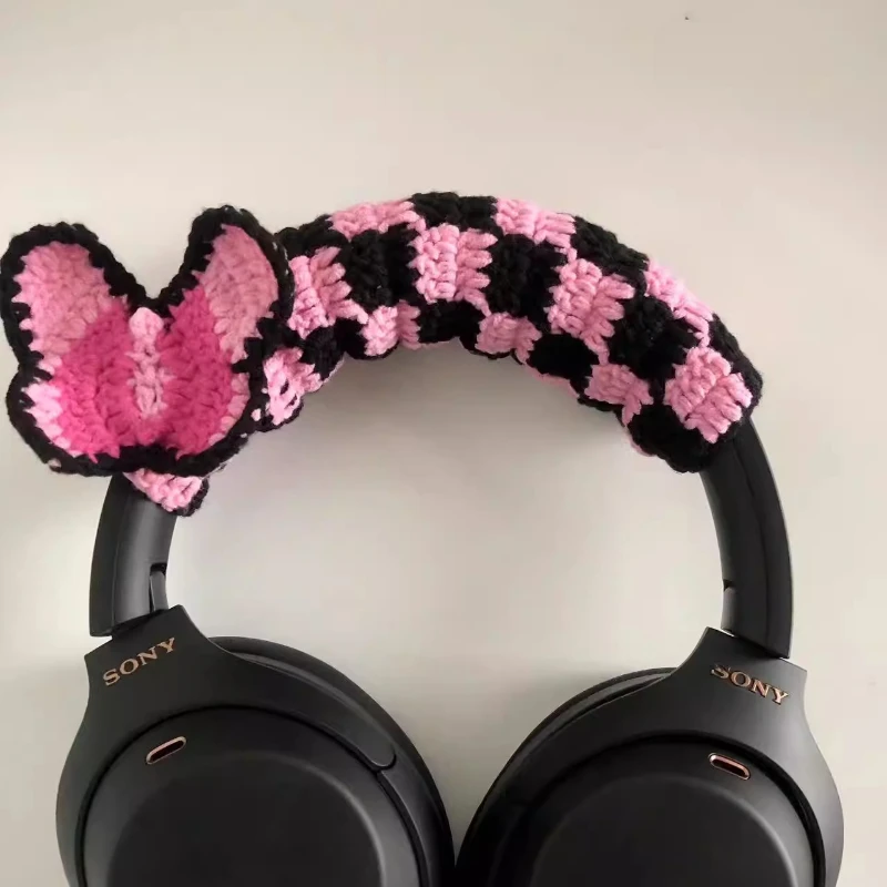 Hand Crocheted Headphone Crossbeam Protective Cover for Sony XM4/XM5 Custom Button-type Chess Grid Butterfly Headphone Cover view 3