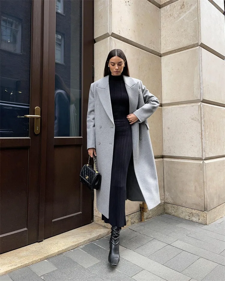 2025 Nuovo Autunno Dolcevita lavorato a maglia Abito lungo Donna Manica lunga Abiti aderenti Donna Elegante Moda Solido Abito attillato Vestaglie