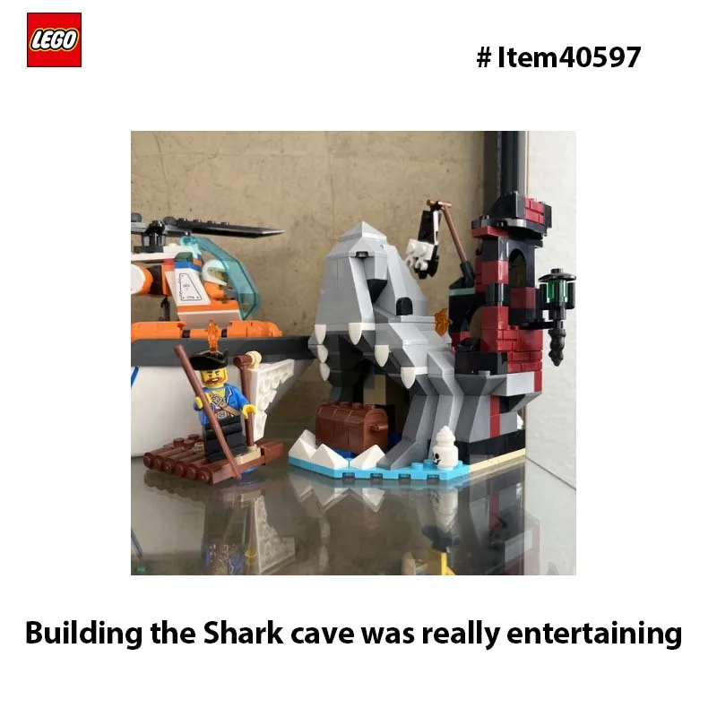 LEGO 40597 Conjunto de construção GWP da Ilha Pirata assustadora comemora o Halloween – Este LEGO ®   Brinquedo criador para crianças 214PCS