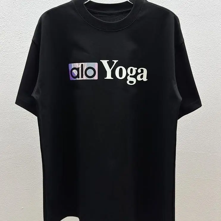 

New printed round-neck short-sleeved T-shirts for both men and women, loose and made of pure cotton, high-end