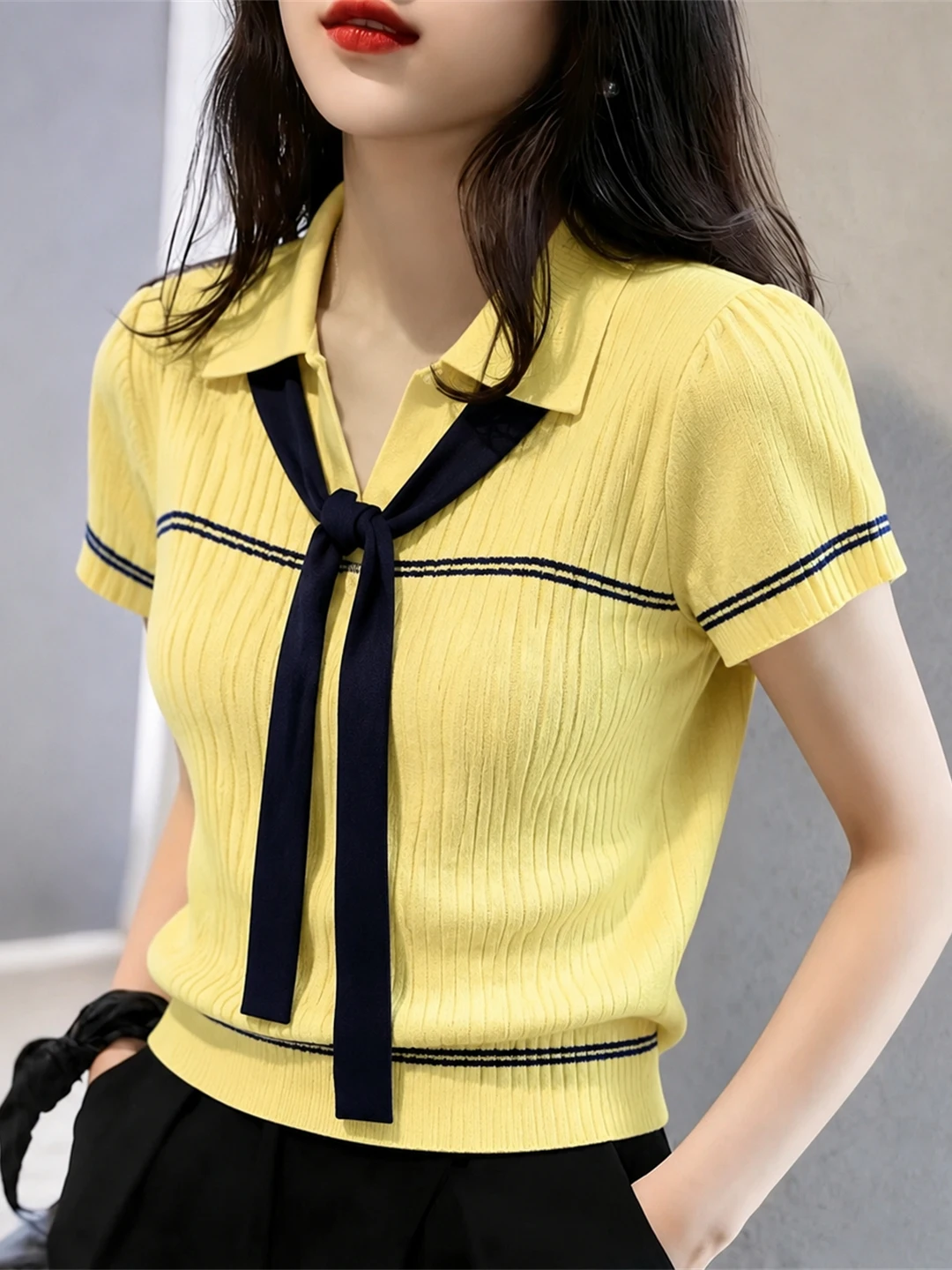 

Korean Style Short Sleeve Knitted Shirt Collar Color Block Design Comfortable Women's Top Fashionable Summer Outfit