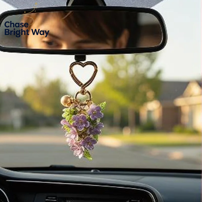 Heart Shaped Flower Filled Keychain Creative Fashionable Bag Pendant Charm for Women Girls Daily Purse Decoration Cute Gift