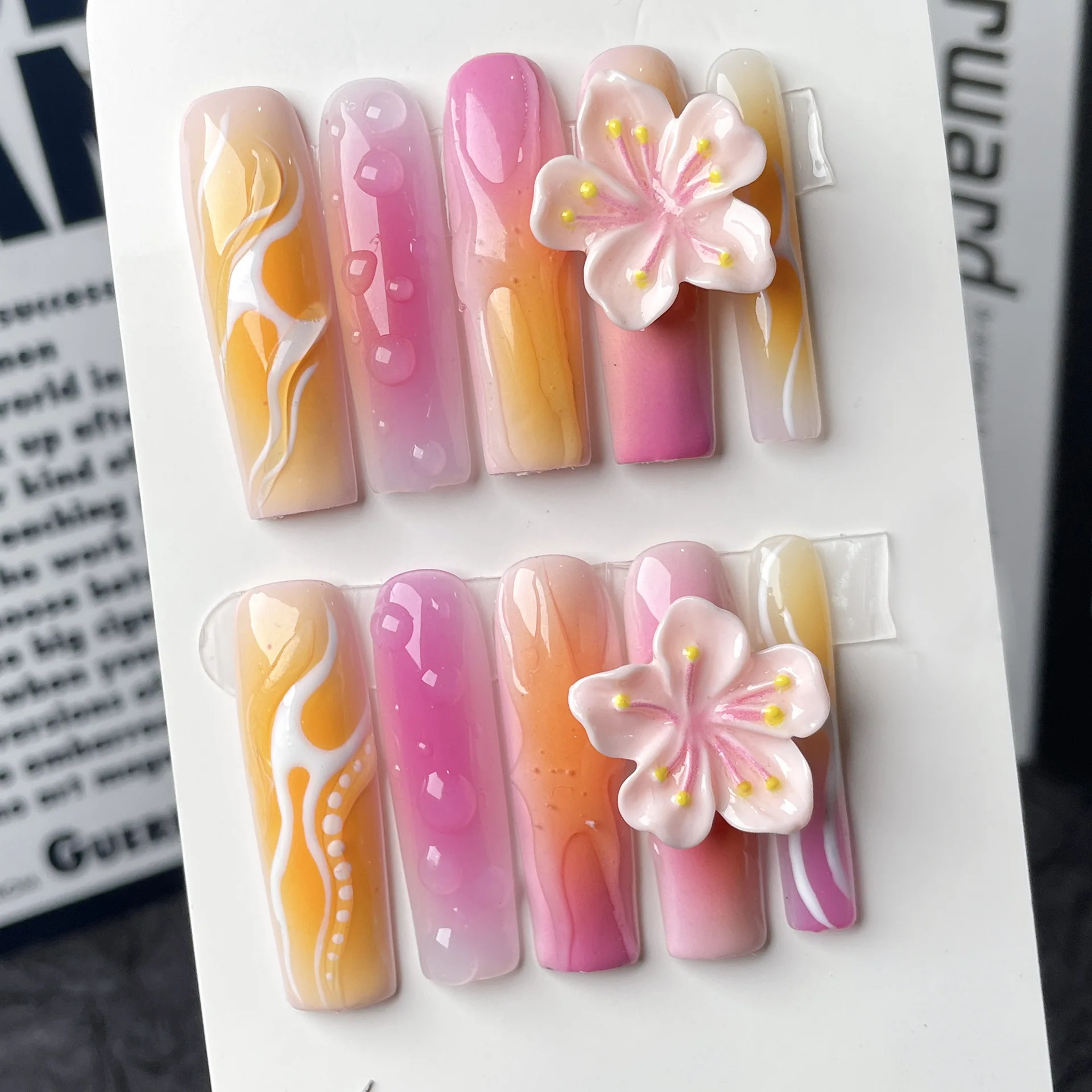 10 Uds. De uñas postizas hechas a mano de color rosa, ataúd largo naranja, uñas postizas usables con decoración de flores 3D, prensa en uñas francesas