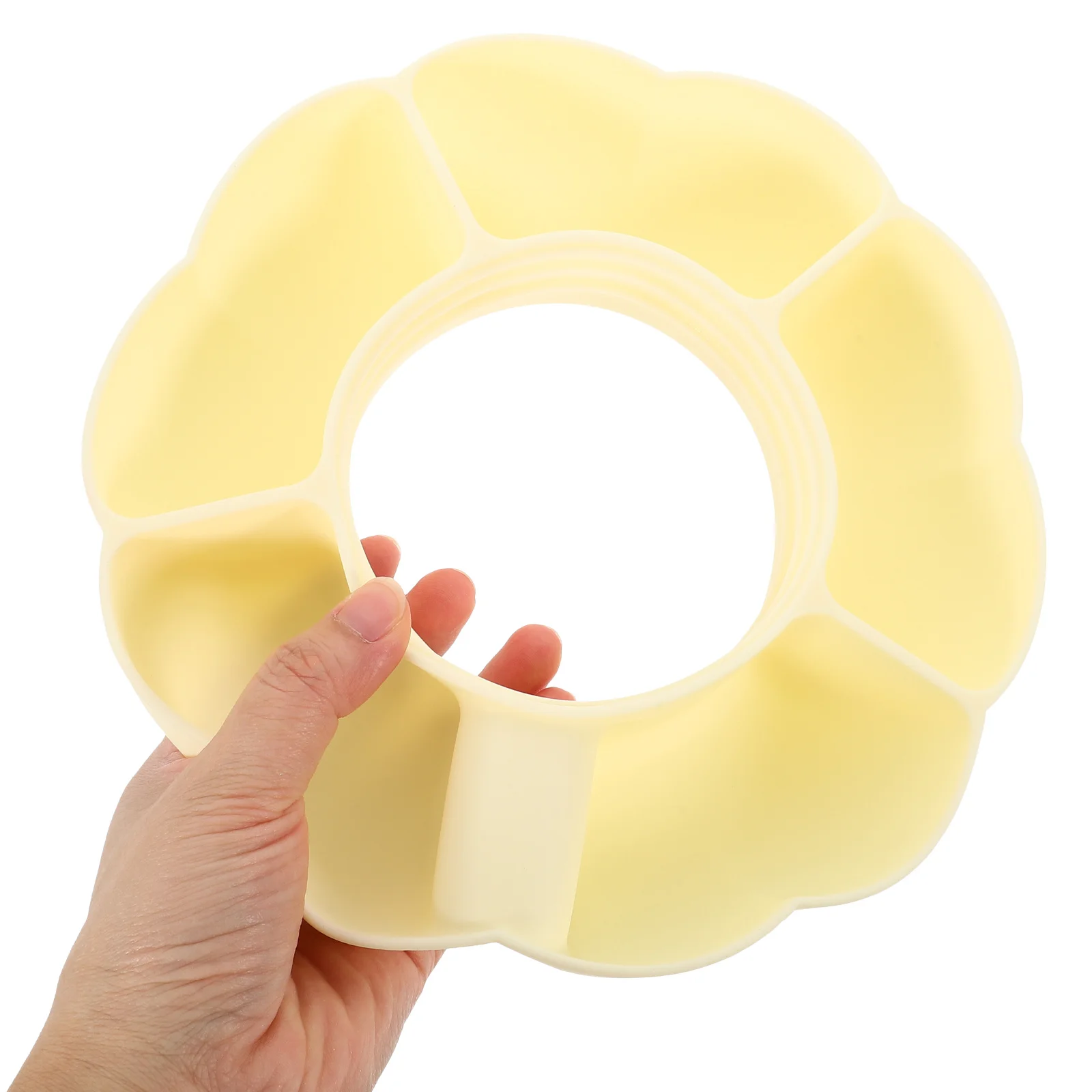 

Silicone Multi-Section Snack Tray Wear Resistant Fruit Holder Dried Fruit Plate Candy Storage Tray for Holiday Parties