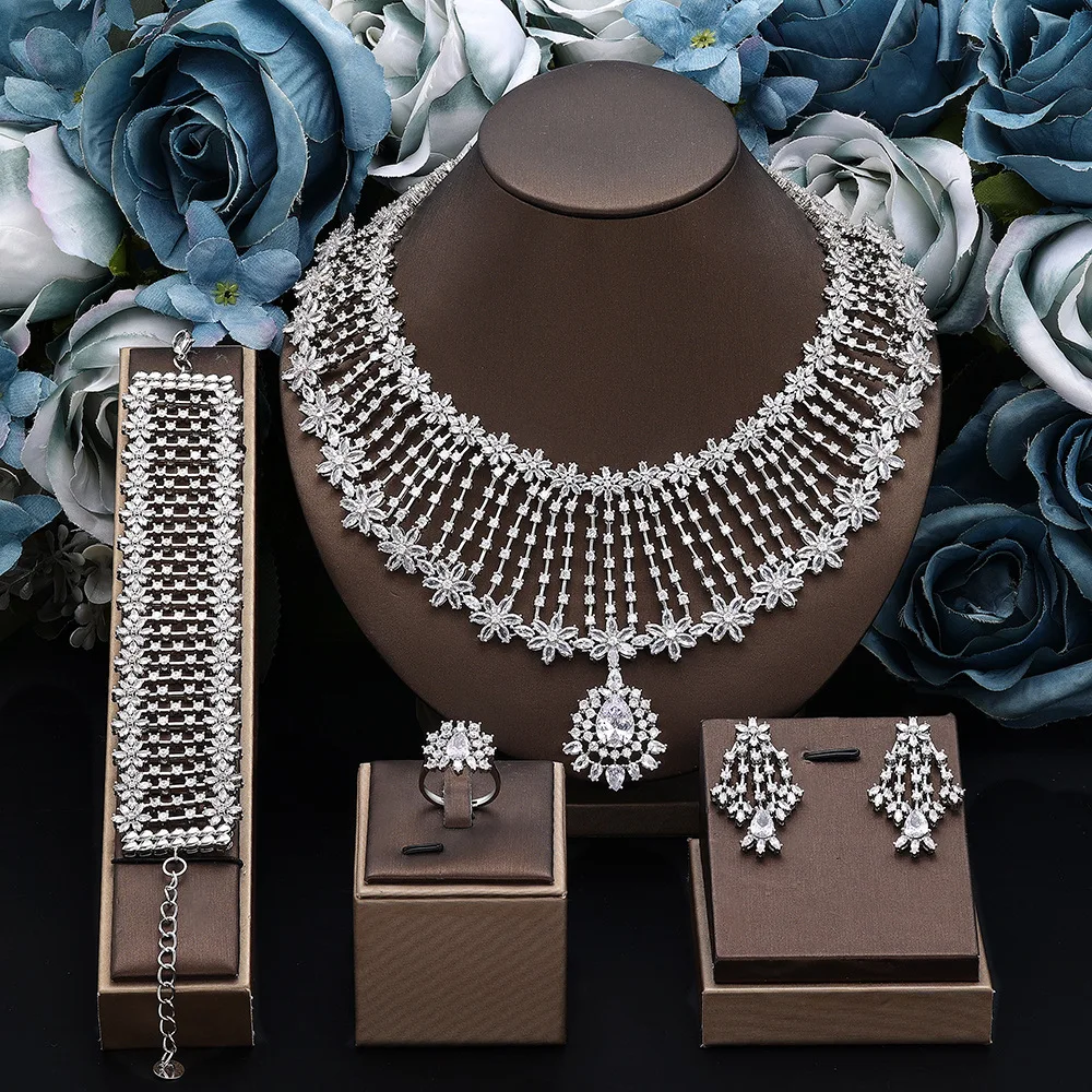 Charm 4Pcs CZ Jewelry Set Full Paved Cubic Zirconia Elegant Necklace Earrings Bracelet Ring Wedding Accessories Christmas Gift