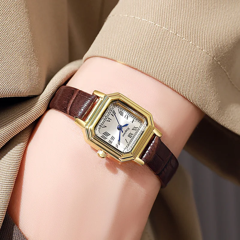 Fashion Women Gold Watch Leather Strip Wristwatch Square Small Dial Quartz Watches Luxury Wristwatches Gift Dropshipping Clock