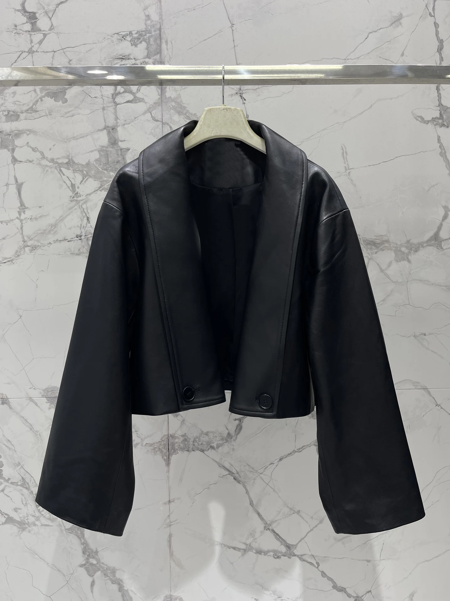 Echte Lederjacke – schlank, schlankmachend, butterweich, Paare mit allem mühelos. 2025, Sommerfrauen, neu, heiß