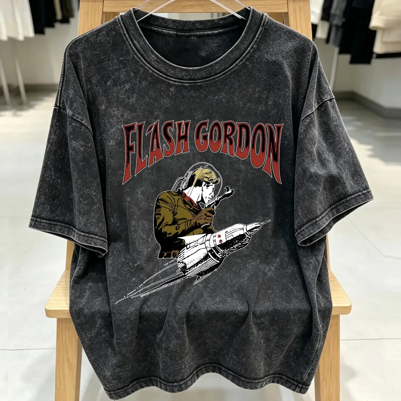 washed T Shirt Men's Flash Gordon Rocket Medium Vintage White vintage Washed Slightly Comfortable Top For Everyday Wear Unisex