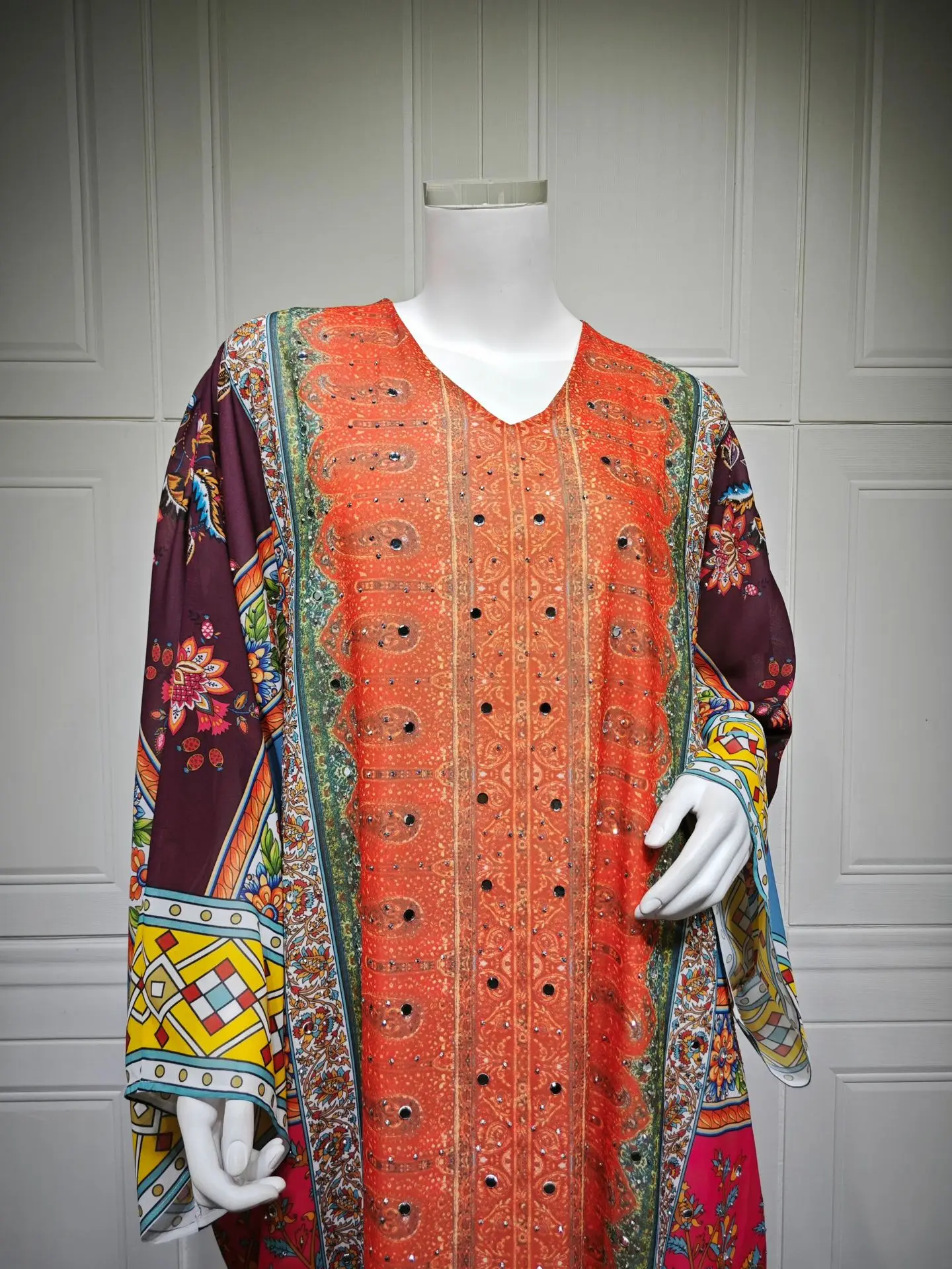 

2025 Muslim Women's Floral Rhinestone Abaya Dress Dubai Middle Eastern Summer Evening Gown Arabic Ethnic Batwing Sleeve Fashion