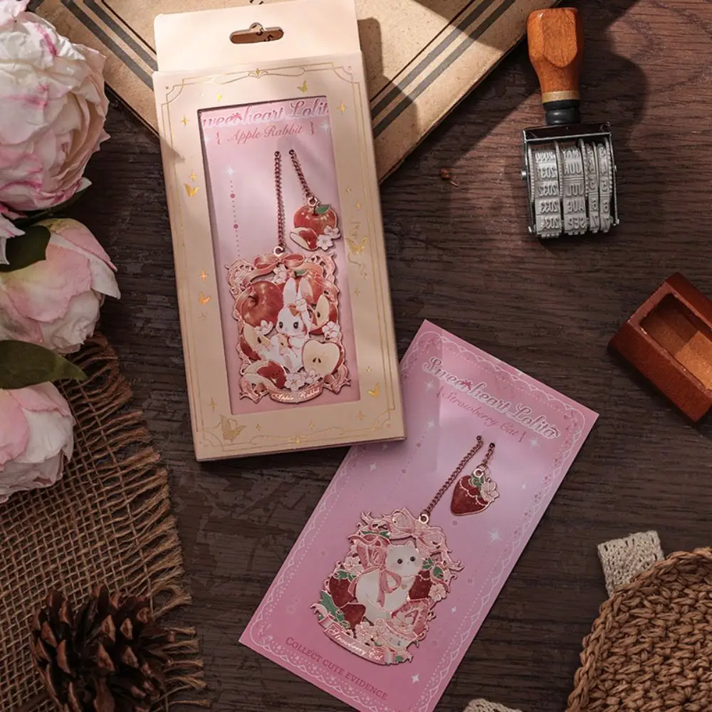 Cute Cat/Rabbit/Bear Metal Bookmark Hollow Portable Reading Book Clip Pendant Bookmark Gifts for Book Lovers Writers Readers