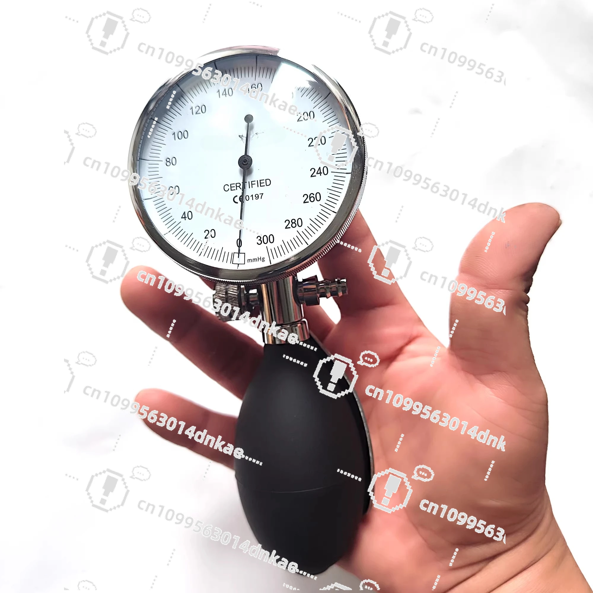 

Holding The Gas Pressure Gauge in Hand, The Inflation Pressure Gauge, Leak Gauge, and Pinching nflation Endoscope Leak