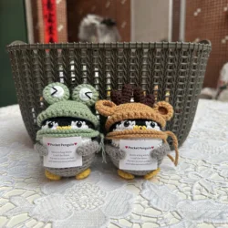 3pcs/lot Finished Handmade Cotton Wool Frog Hat Reindeer Hat Penguin Doll Crochet Keychain