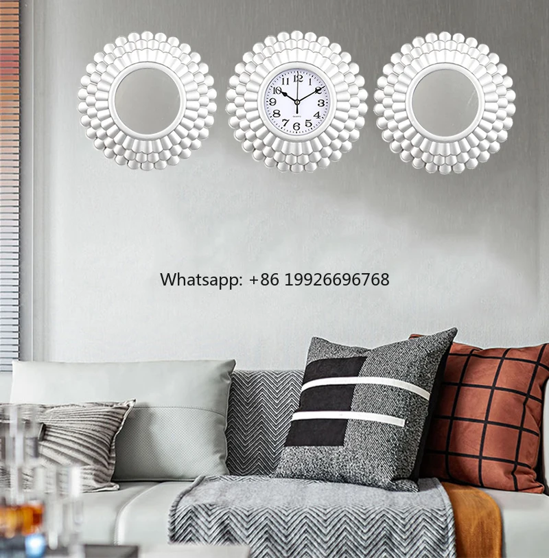 

Walking Mute Electronic Clock Retro Fashion Creative Joker Contracted Accurate Clocks Light Luxury Quartz Clock factory