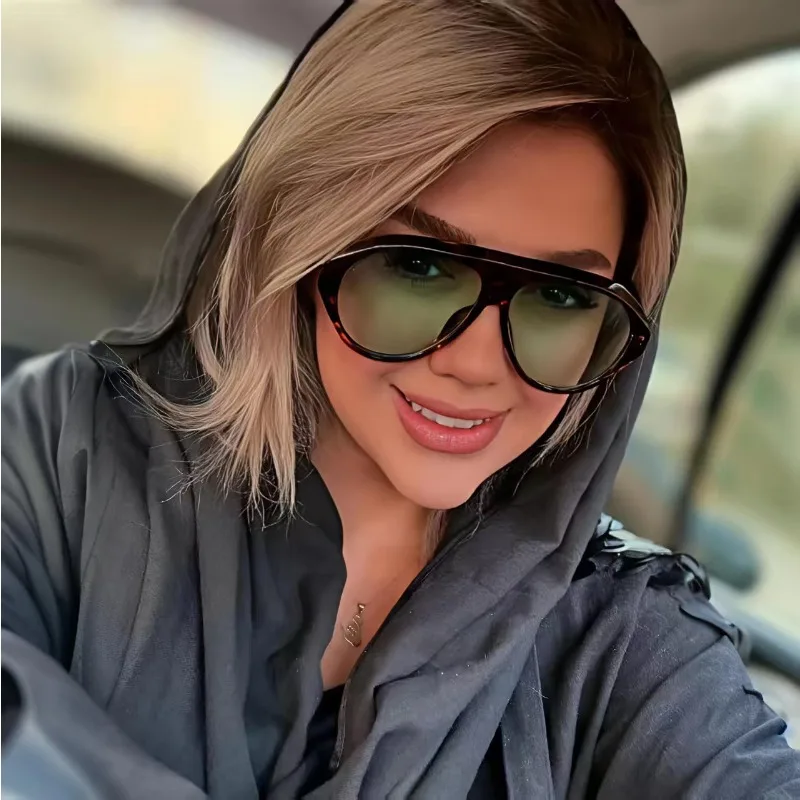 

Новые винтажные солнцезащитные очки оверсайз, модный простой дизайн, люксовый бренд, для мужчин и женщин, для летних путешествий, отпуска и пляжа