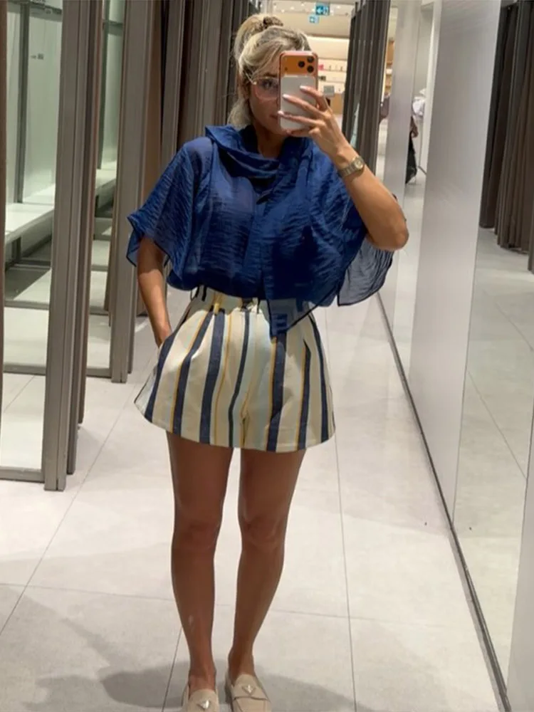 Midi-Shorts mit Streifenmuster für Damen, Streetwear-Stil, Einzelknopfverschluss, Taschen, Paneel-Design, Locker Sitzende Kurze Hose, Modische Damenkleidung für Party und Straße – Detail 7
